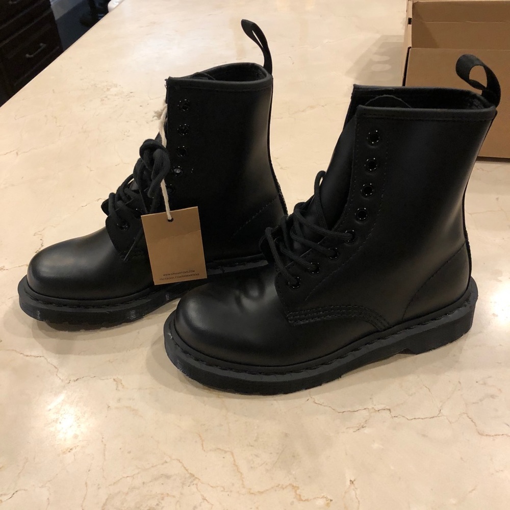 DR. MARTENS 1460 MONO BLACK BOOTS